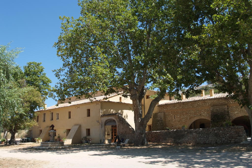 La Fontaine Bed & Breakfast Simiane-la-Rotonde Exterior photo